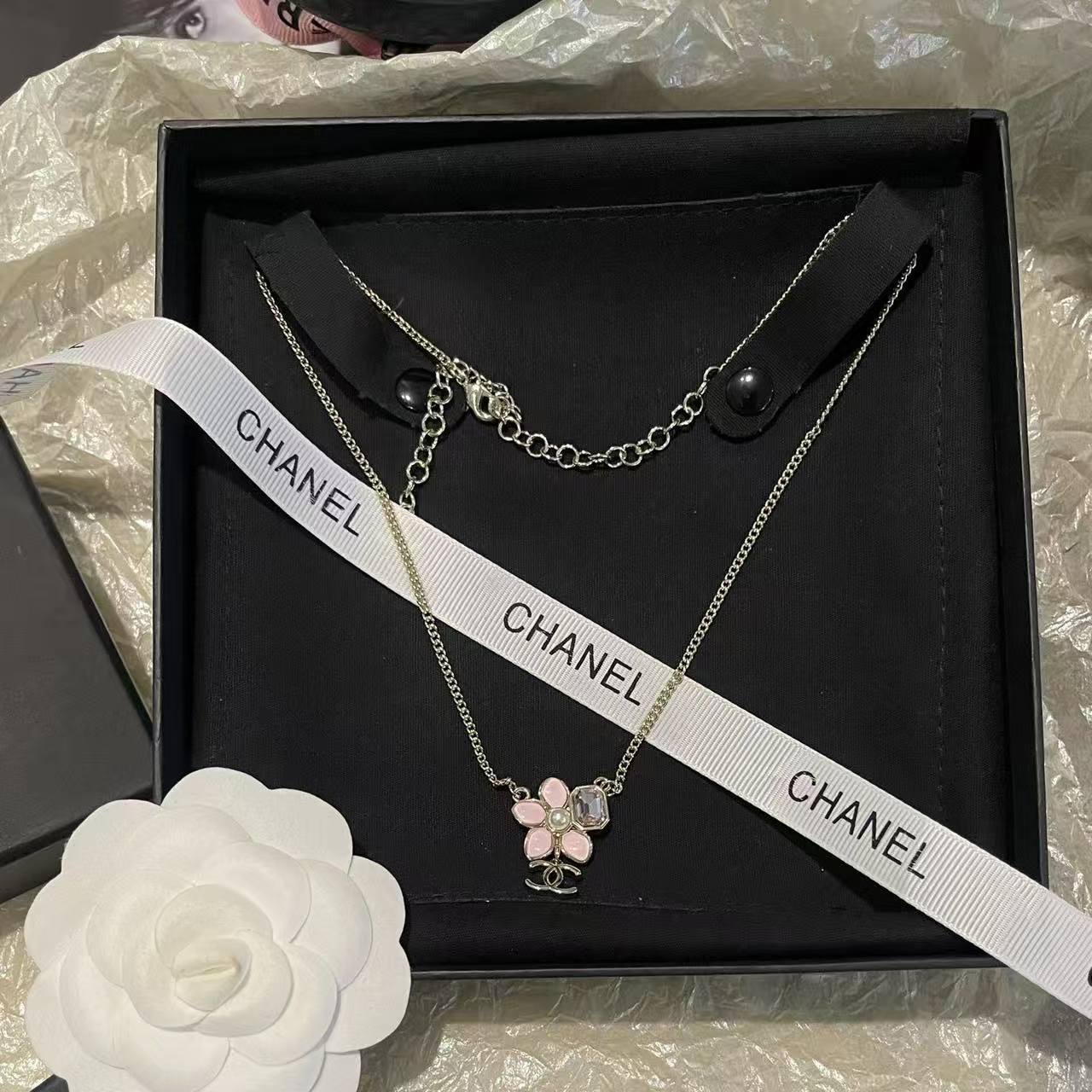 CHANE1 ピンクフラワーイヤリング＋ネックレス ツーピースセット【50％割引+送料無料】