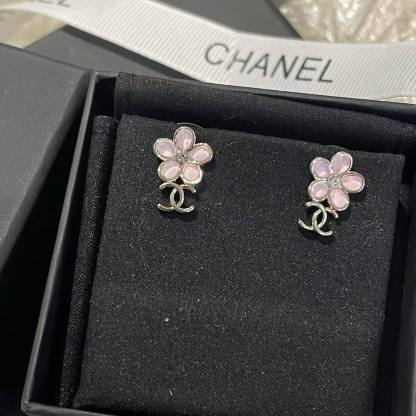 CHANE1 ダブルCフラワー スタッドピアス【50％割引+送料無料】