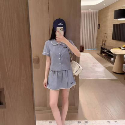 M1UM1U シャツ＆スカート 2点セット【50％割引+送料無料】