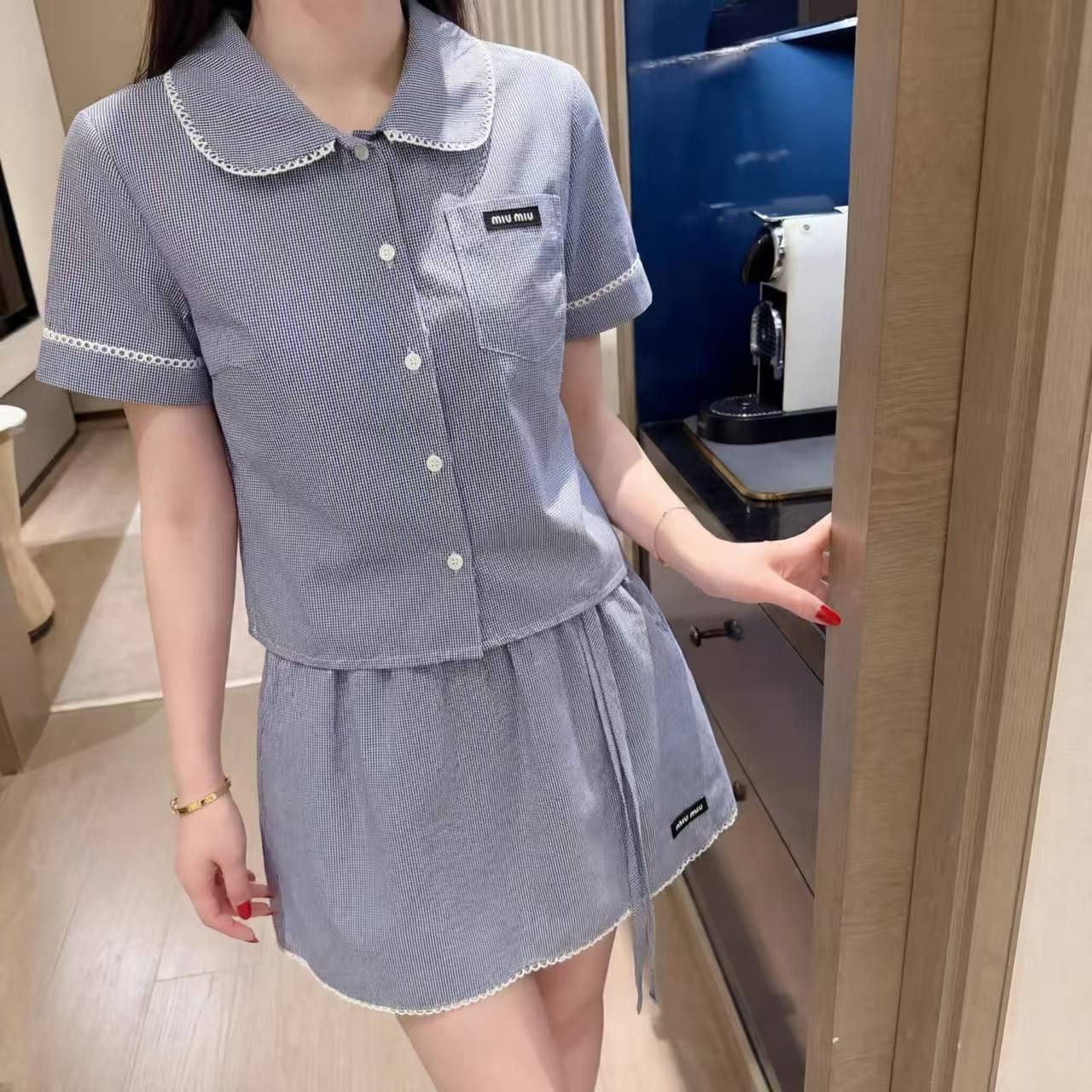 M1UM1U シャツ＆スカート 2点セット【50％割引+送料無料】