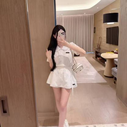 M1UM1U シャツ＆スカート 2点セット【50％割引+送料無料】