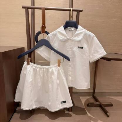 M1UM1U シャツ＆スカート 2点セット【50％割引+送料無料】