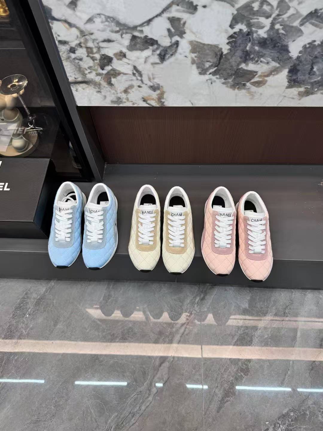 CHANE1 カラーブロック ダブルC カジュアルシューズ【50％割引+送料無料】