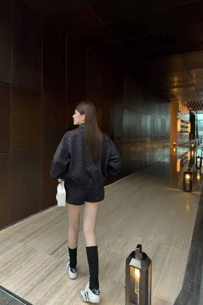 LVプリント ジャケット＆ショートパンツ 2点セット【50％割引+送料無料】