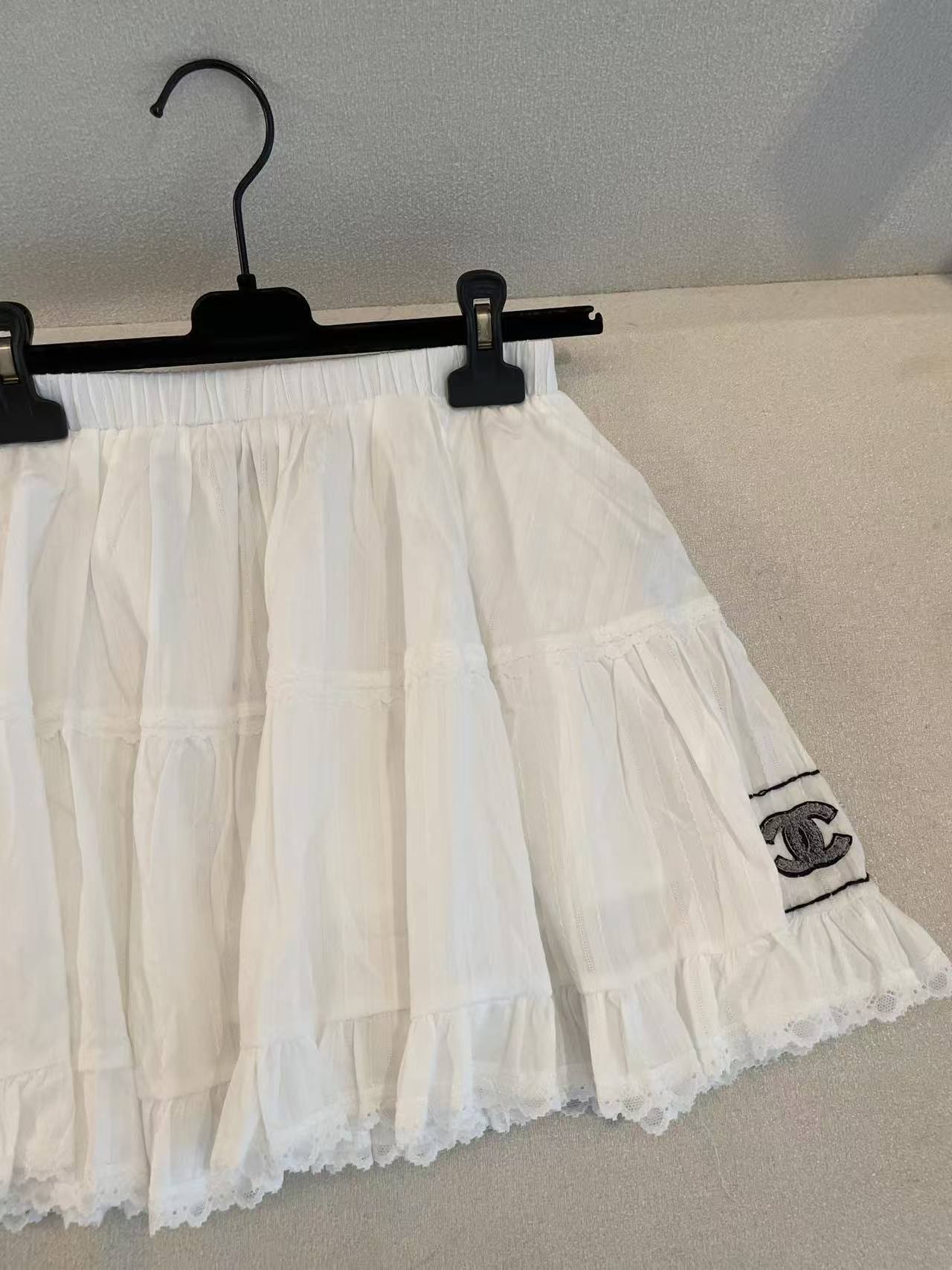 CHANE1 ダブルC レーストリムスカート【50％割引+送料無料】