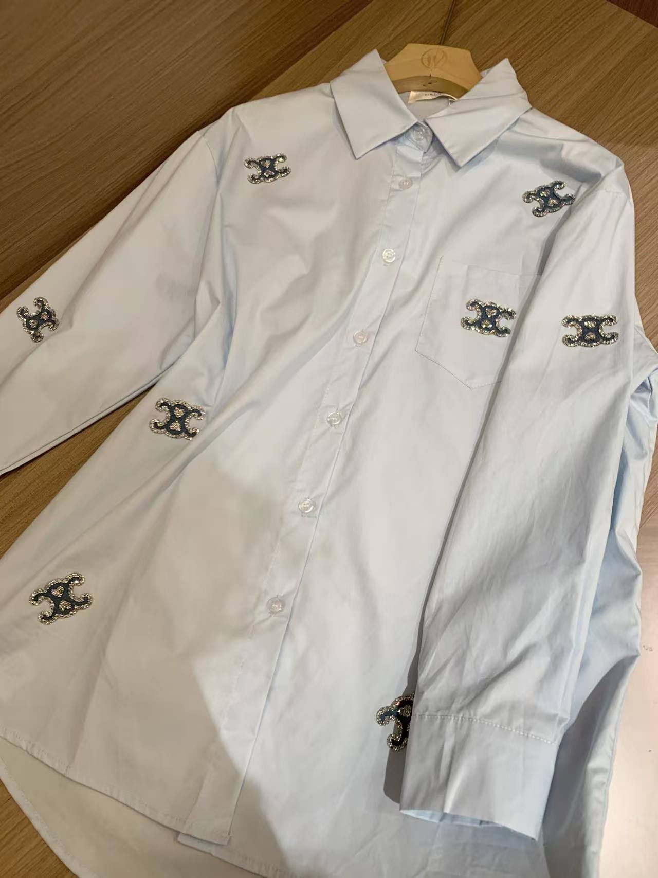 CEL1NE 凱旋門ダイヤモンド装飾シャツ【50％割引+送料無料】