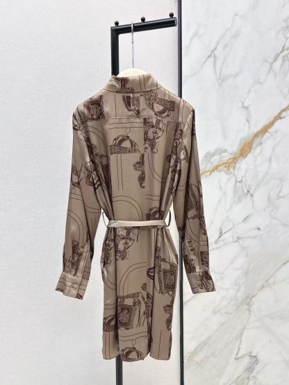 HERME5柄入り長袖ワンピース【50％割引+送料無料】