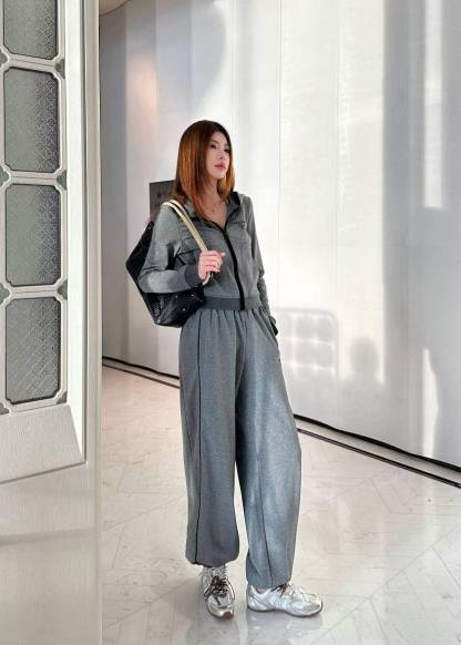 PR4DA フード付きジップジャケット＆パンツ 2点セット【50％割引+送料無料】