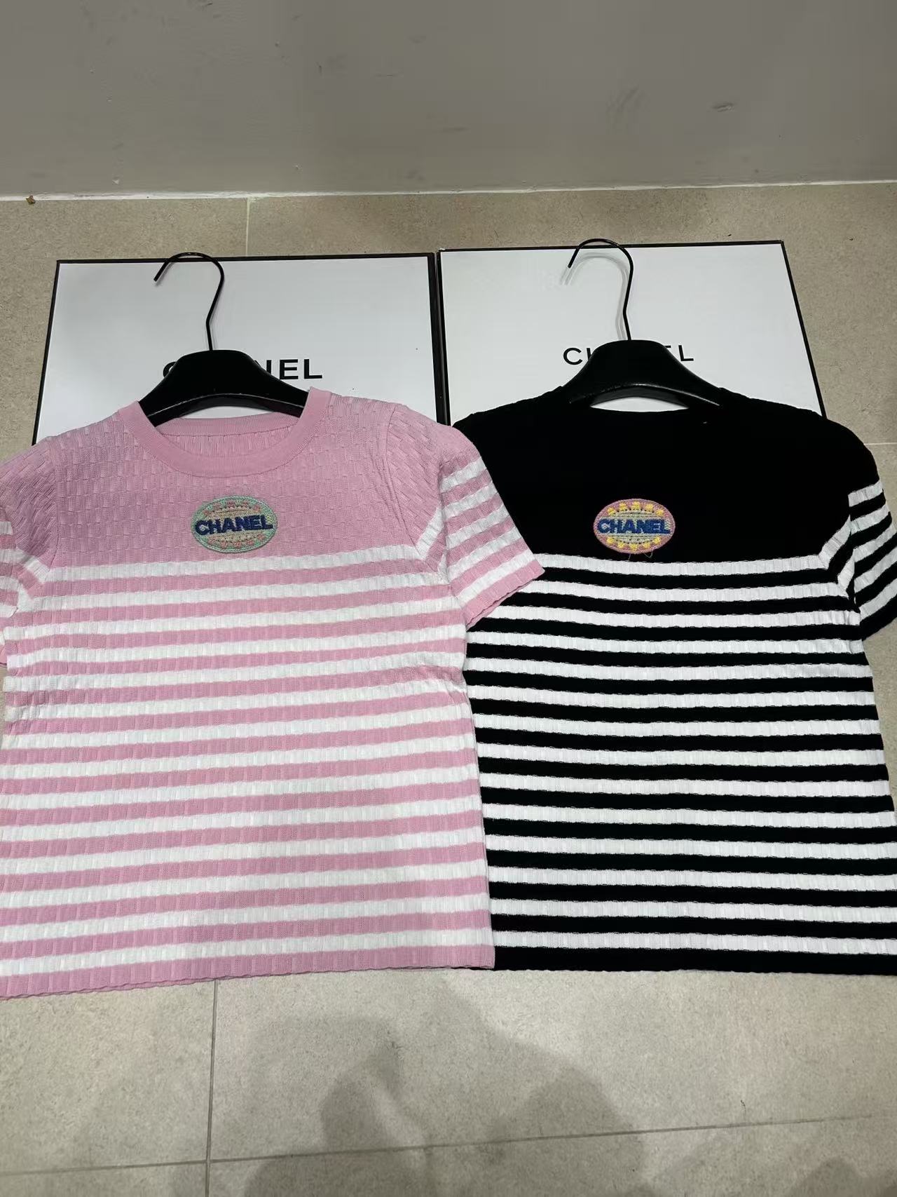 CHANE1 ストライプ柄レタードセーター【50％割引+送料無料】