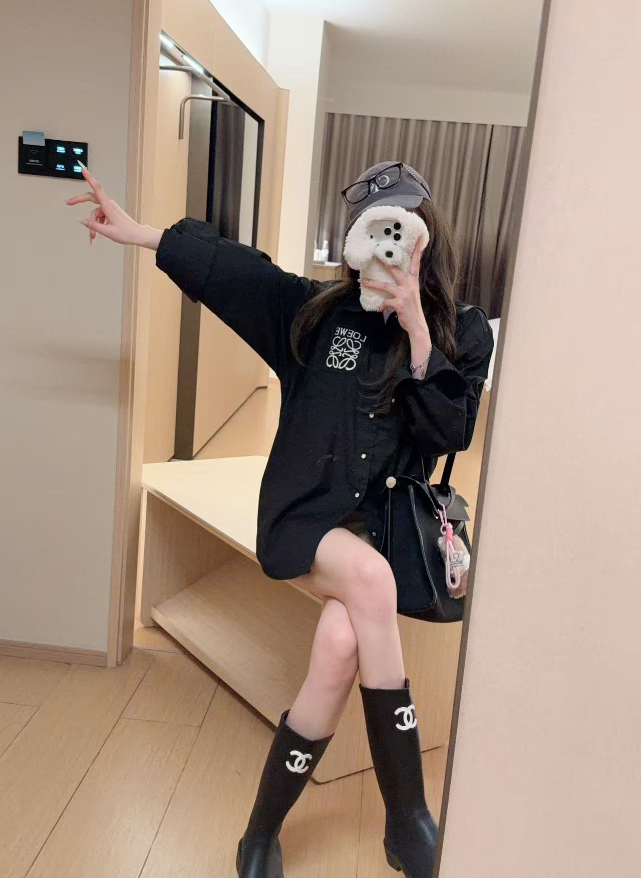 L0WEW 刺繍ロゴシャツ【50％割引+送料無料】