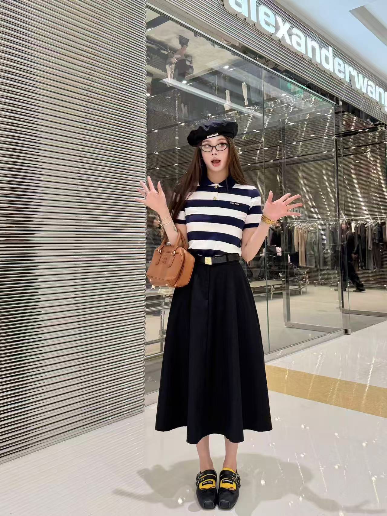 M1UM1U高品質トップス＋スカート ツーピースセット【50％割引+送料無料】