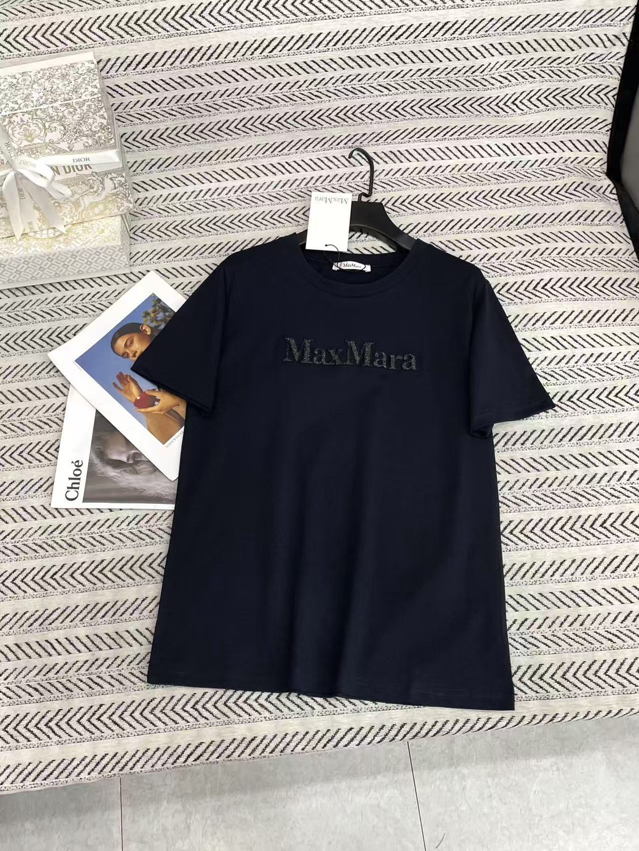 MaxMara刺繍文字入りTシャツ【50％割引+送料無料】