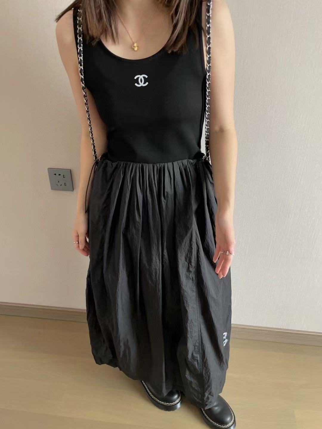 CHANE1 ダブルC ノースリーブドレス【50％割引+送料無料】