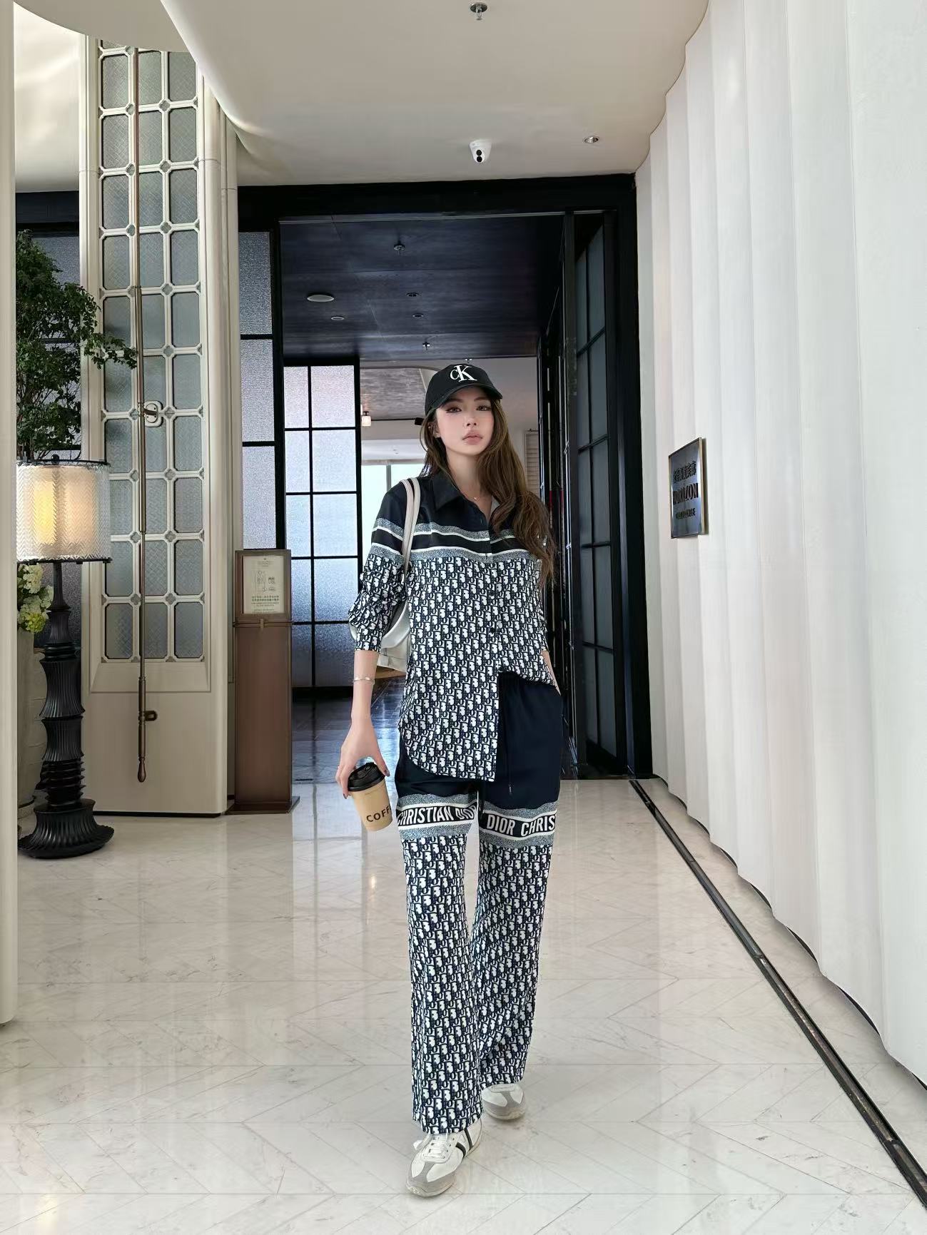 LVプリント シャツ＆トラウザーズ 2ピースセット【50％割引+送料無料】