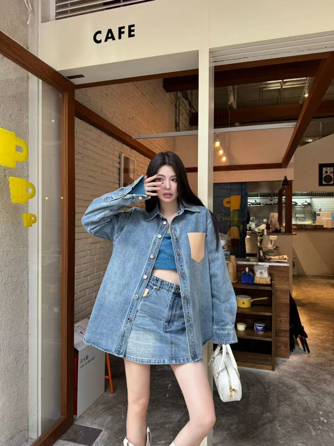 刺繍入りデニムスカート／ジャケット【50％割引+送料無料】