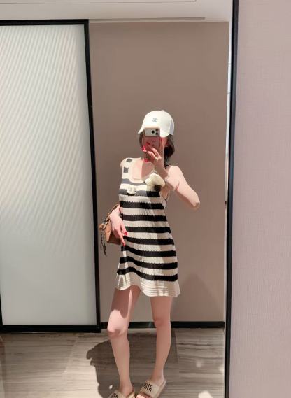 CHANE1 ダブルCストライプ ノースリーブドレス【50％割引+送料無料】