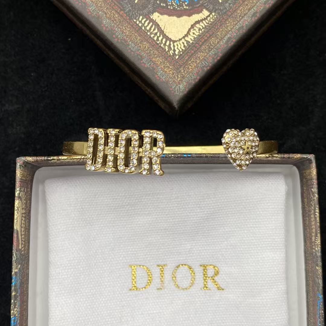DIOR ハート型ダイヤモンド装飾 レターブレスレット【 50％割引+送料無料】