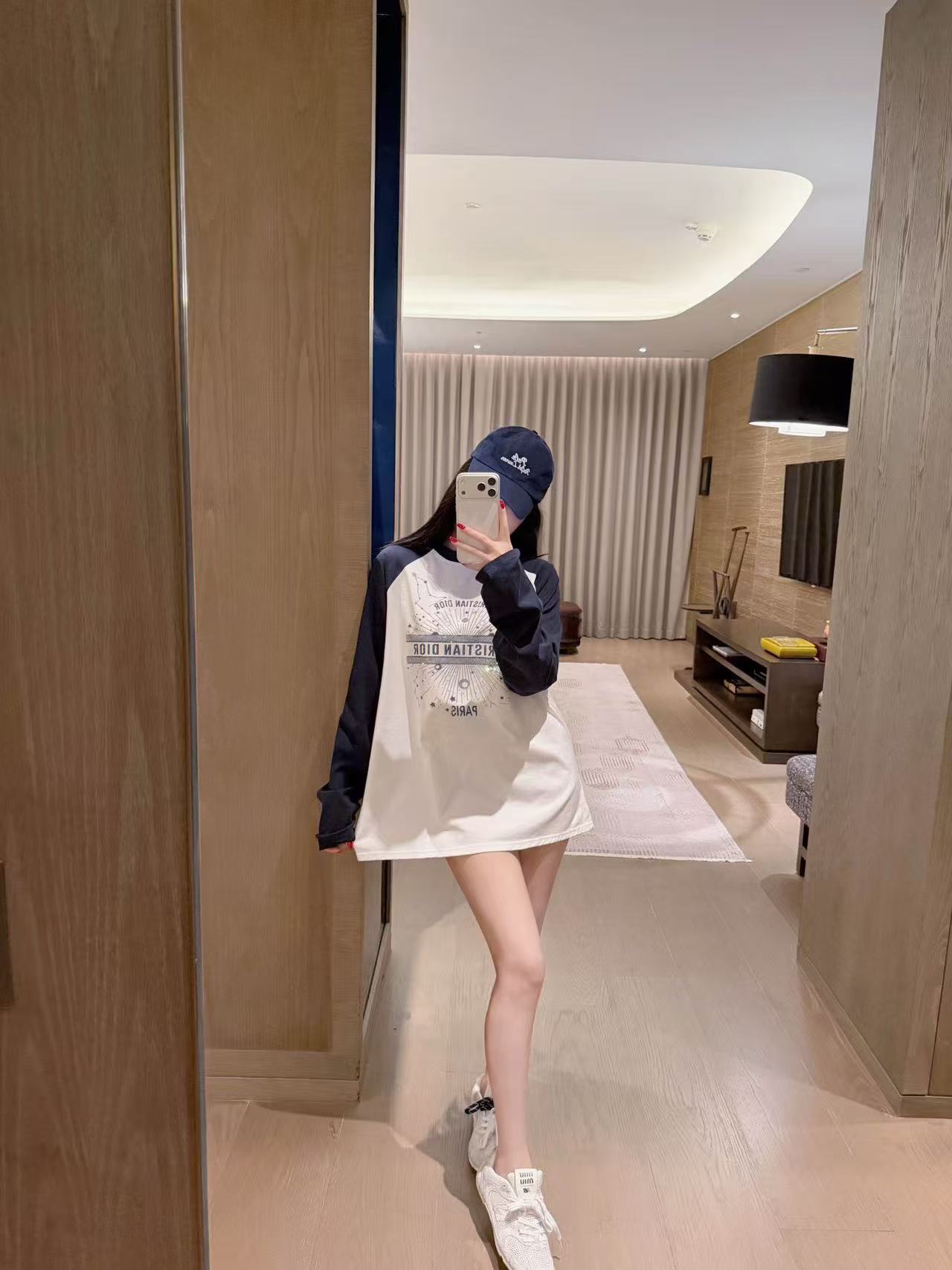DIOR カラーブロック レタリング 長袖Tシャツ【50％割引+送料無料】