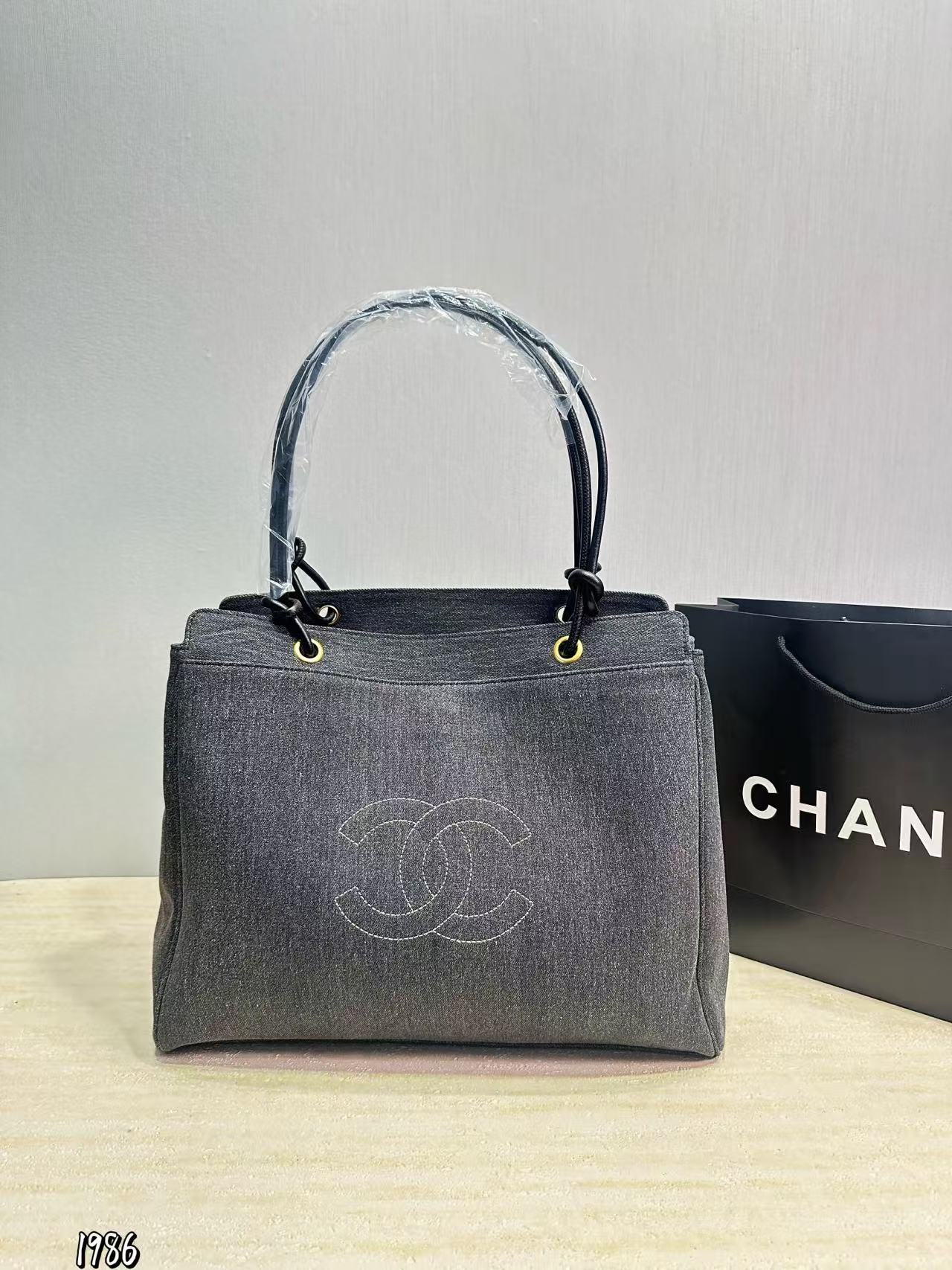 CHANE1 グレー ダブルC デニム ショッピングバッグ【50％割引+送料無料】