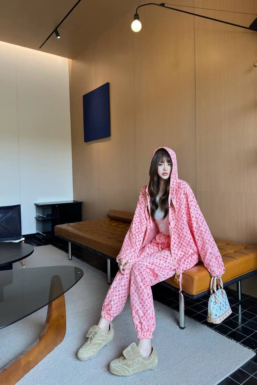 LVプリント 日焼け防止ジャケット＆パンツ 2点セット【50％割引+送料無料】