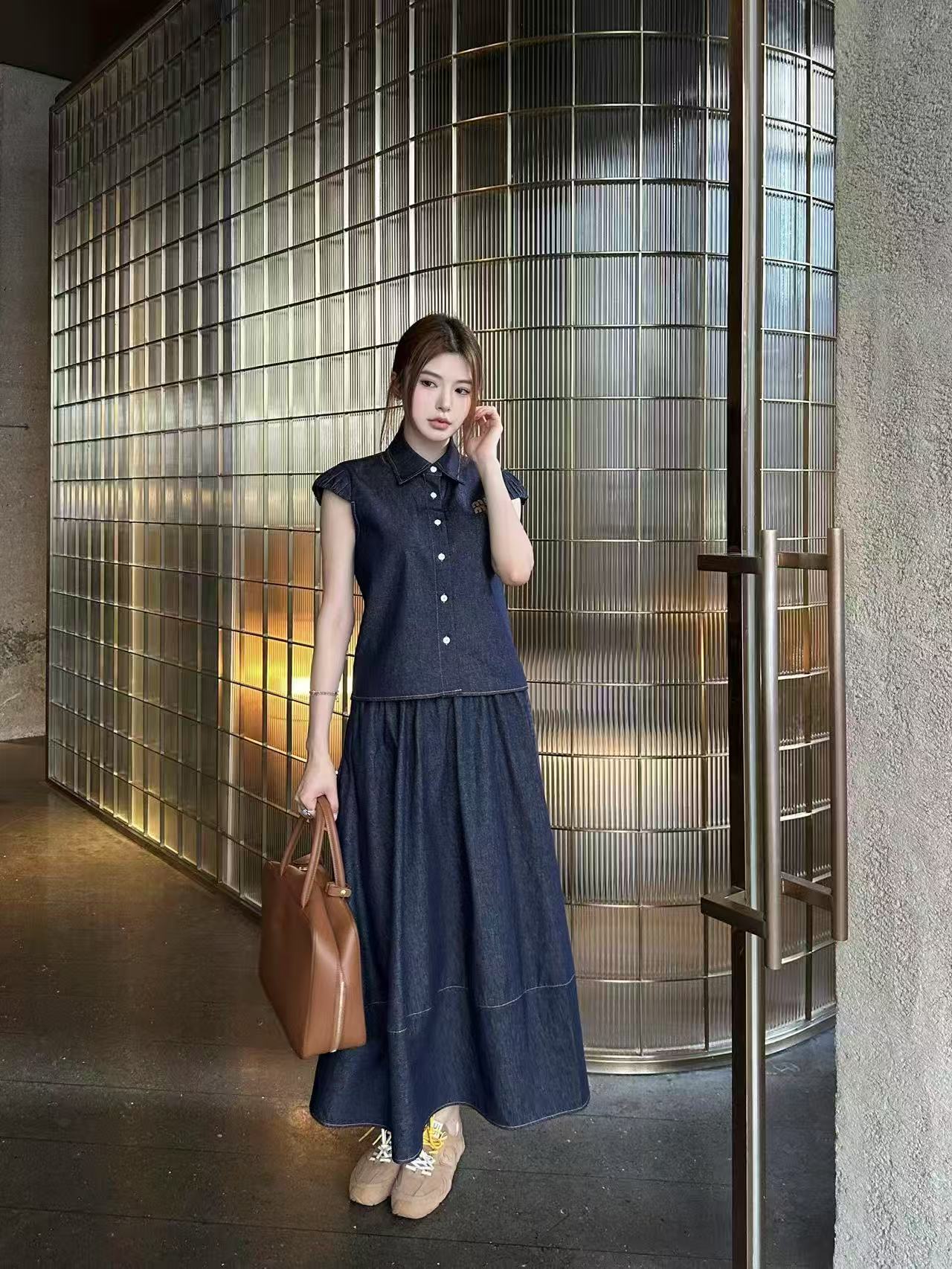 M1UM1U デニムベスト＆スカート 2点セット【50％割引+送料無料】