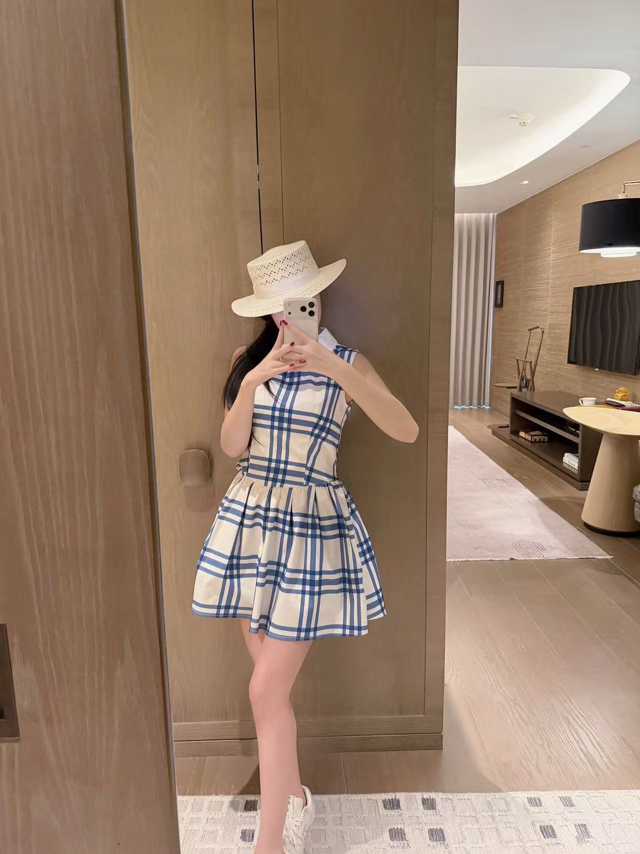 BUR8ERRYブルーのチェック柄ノースリーブドレス【50％割引+送料無料】