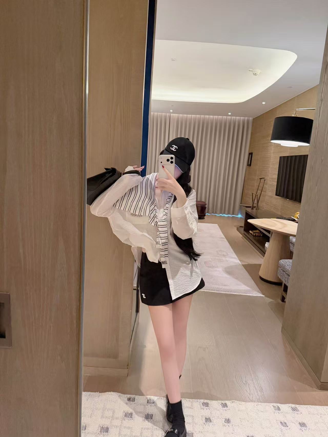 CHANE1 ダブルCシャツ＋スカーフ【50％割引+送料無料】