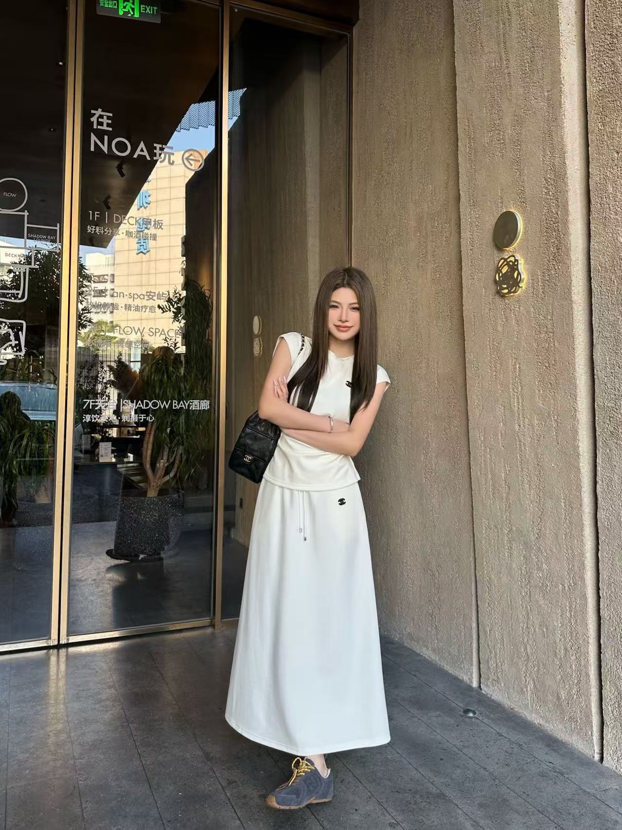 CHANE1 ダブルC ベスト＋スカート ツーピースセット【50％割引+送料無料】