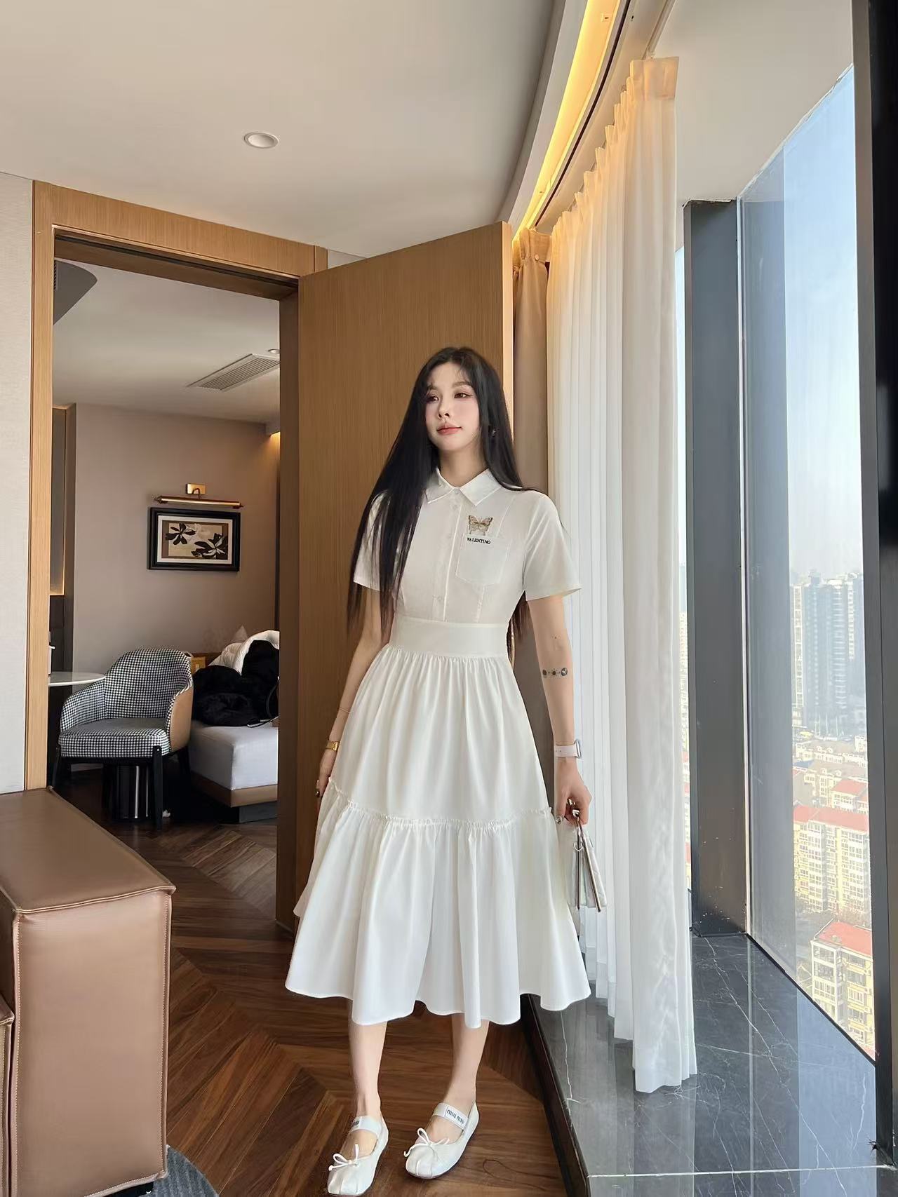 VALENT1NO 高品質バタフライドレス【50％割引+送料無料】