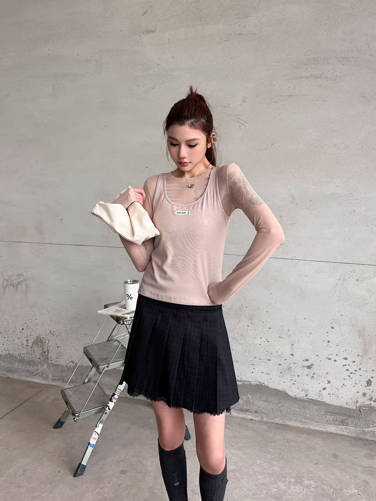 M1UM1U メッシュシースルーTシャツ【50％割引+送料無料】