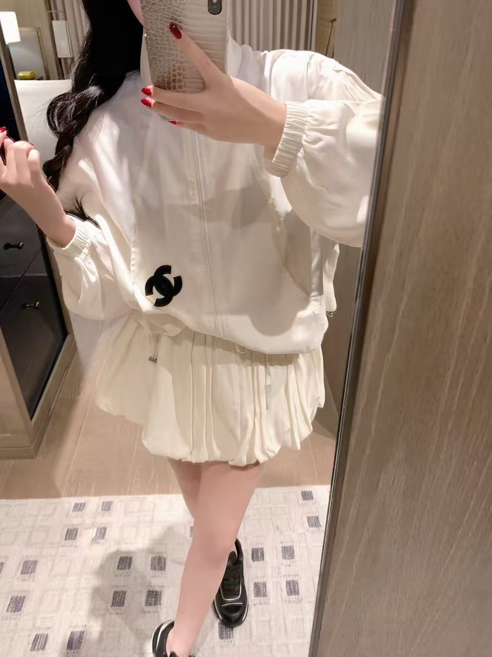 CHANEL ダブルC サンプロテクション ジャケット＆スカート セット【50％割引+送料無料】