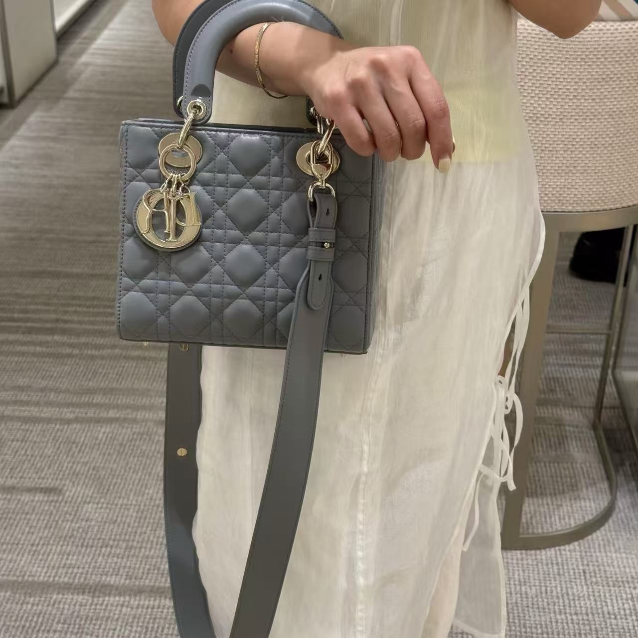 DI0R Ladyシープスキンハンドバッグ【50％割引+送料無料】