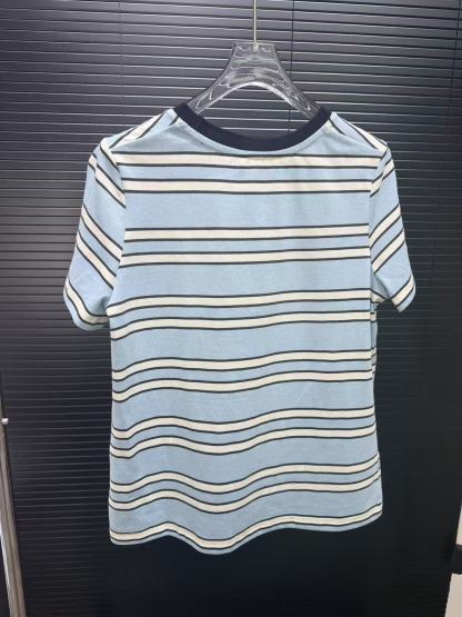 M1UM1U ストライプ柄レターTシャツ【50％割引+送料無料】