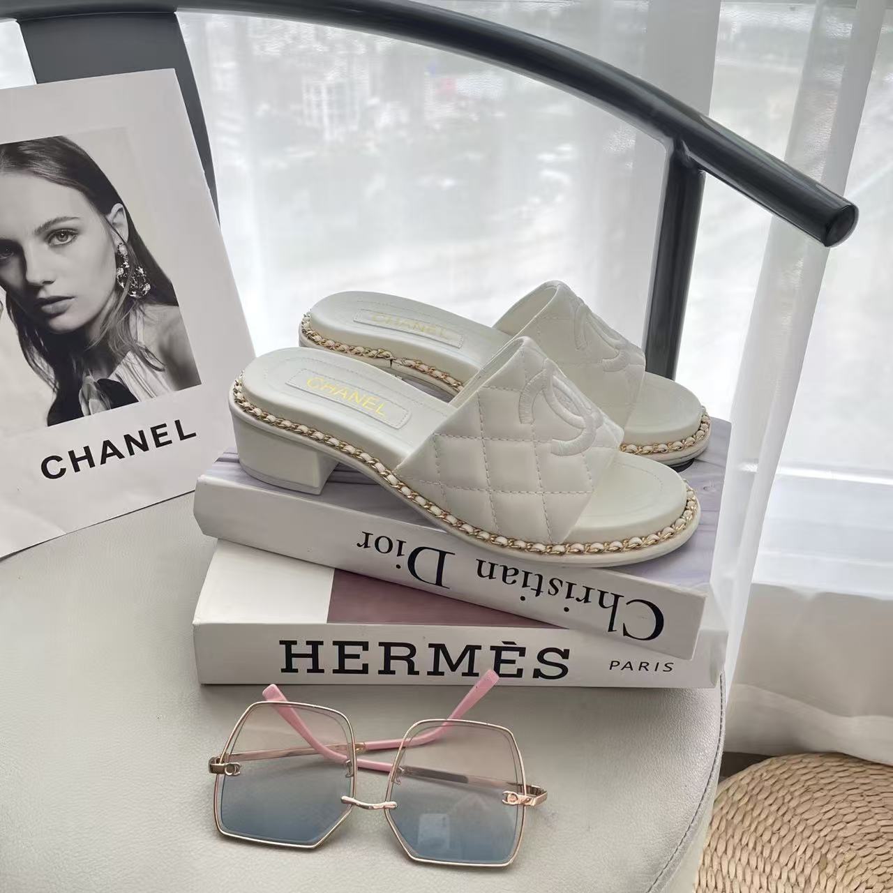 CHANE1 ダブルC ローヒール【50％割引+送料無料】