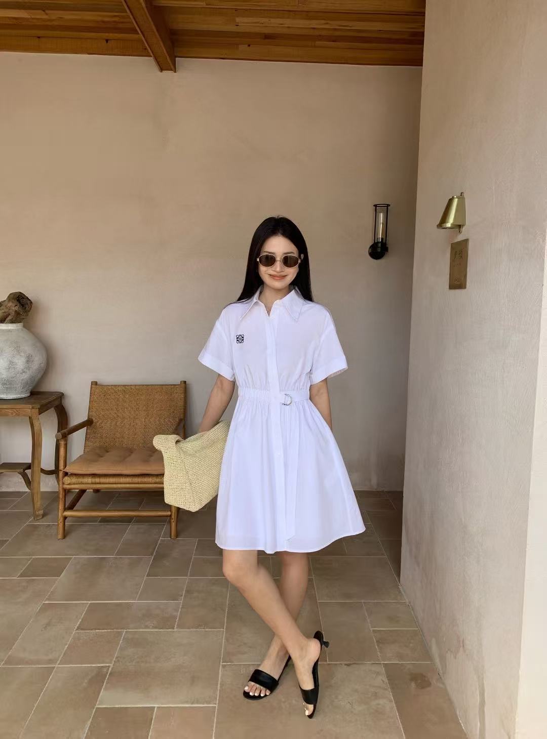 L0WEW 刺繍ロゴ入りゴムウエストドレス【50％割引+送料無料】