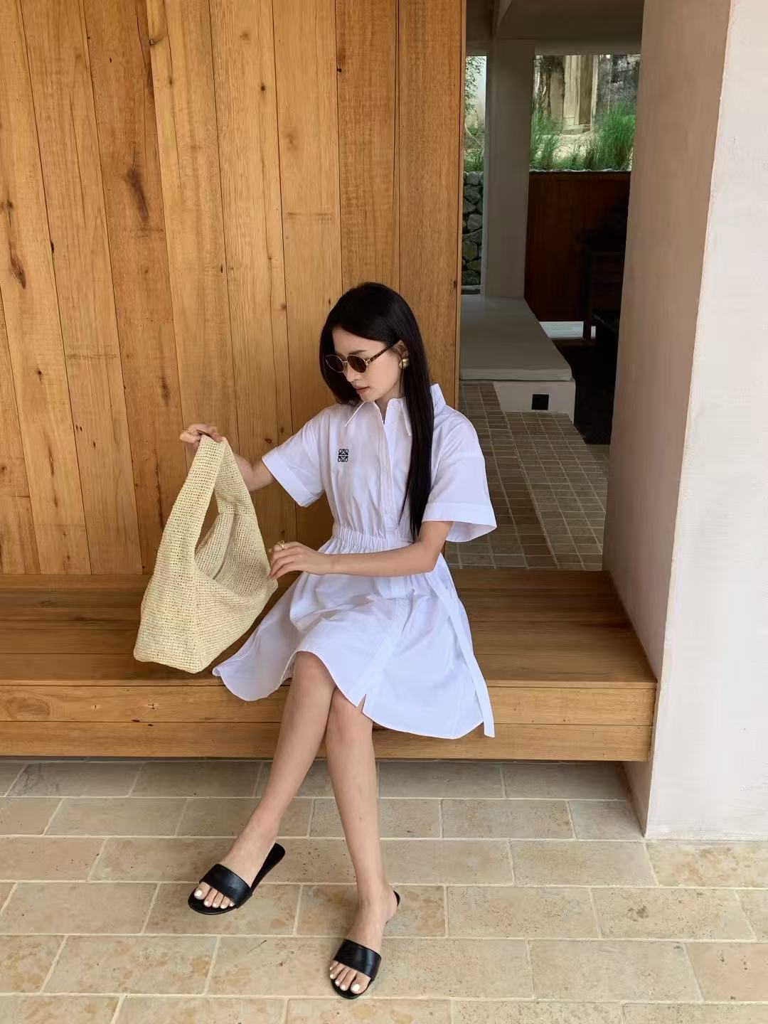 L0WEW 刺繍ロゴ入りゴムウエストドレス【50％割引+送料無料】