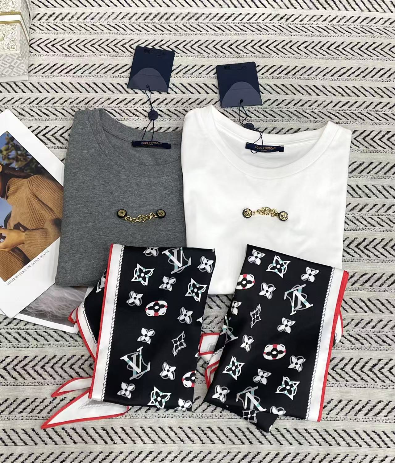 LV チェーンスカーフ Tシャツ【50％割引+送料無料】