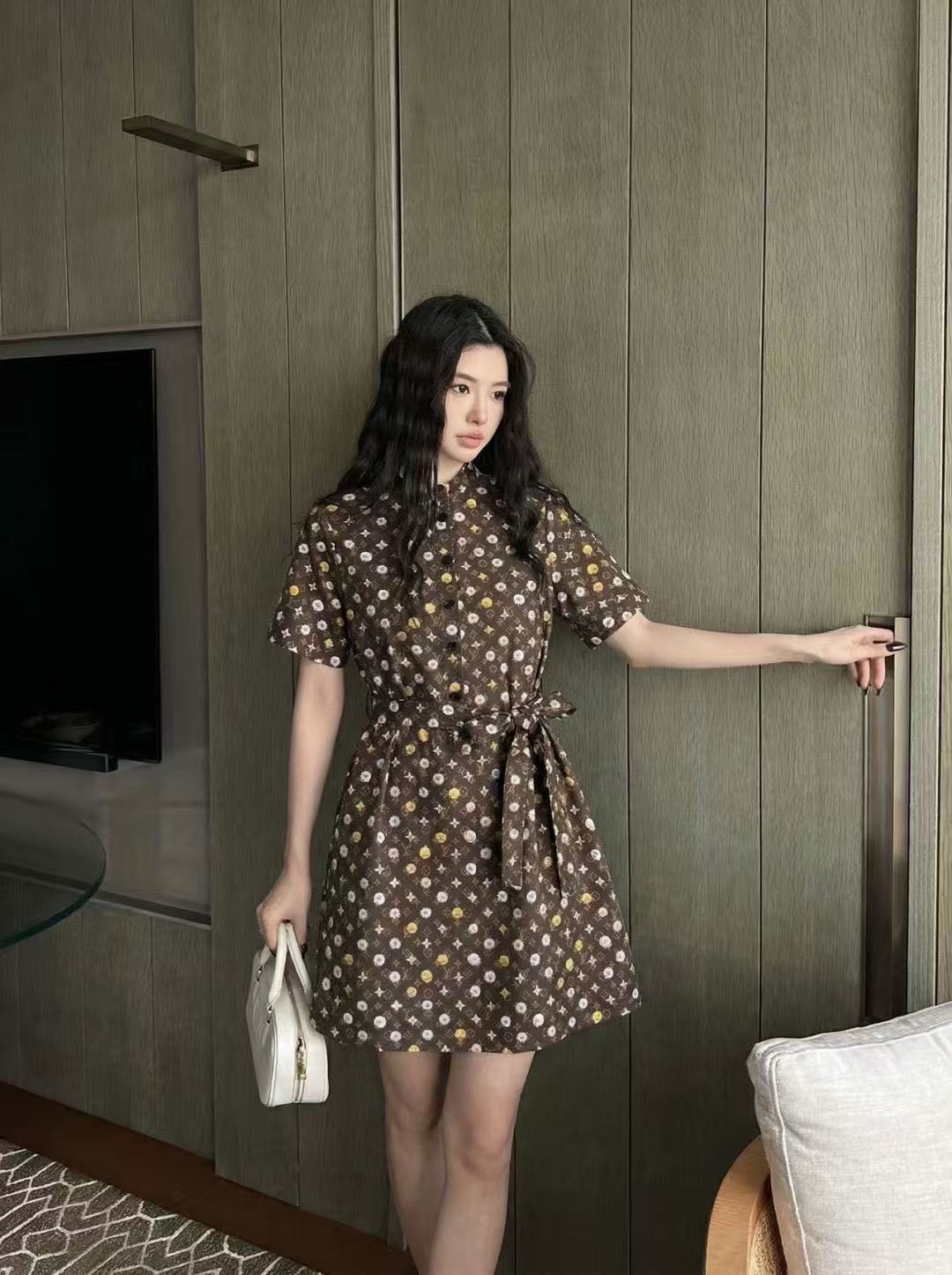 LVプリント 半袖ワンピース【50％割引+送料無料】