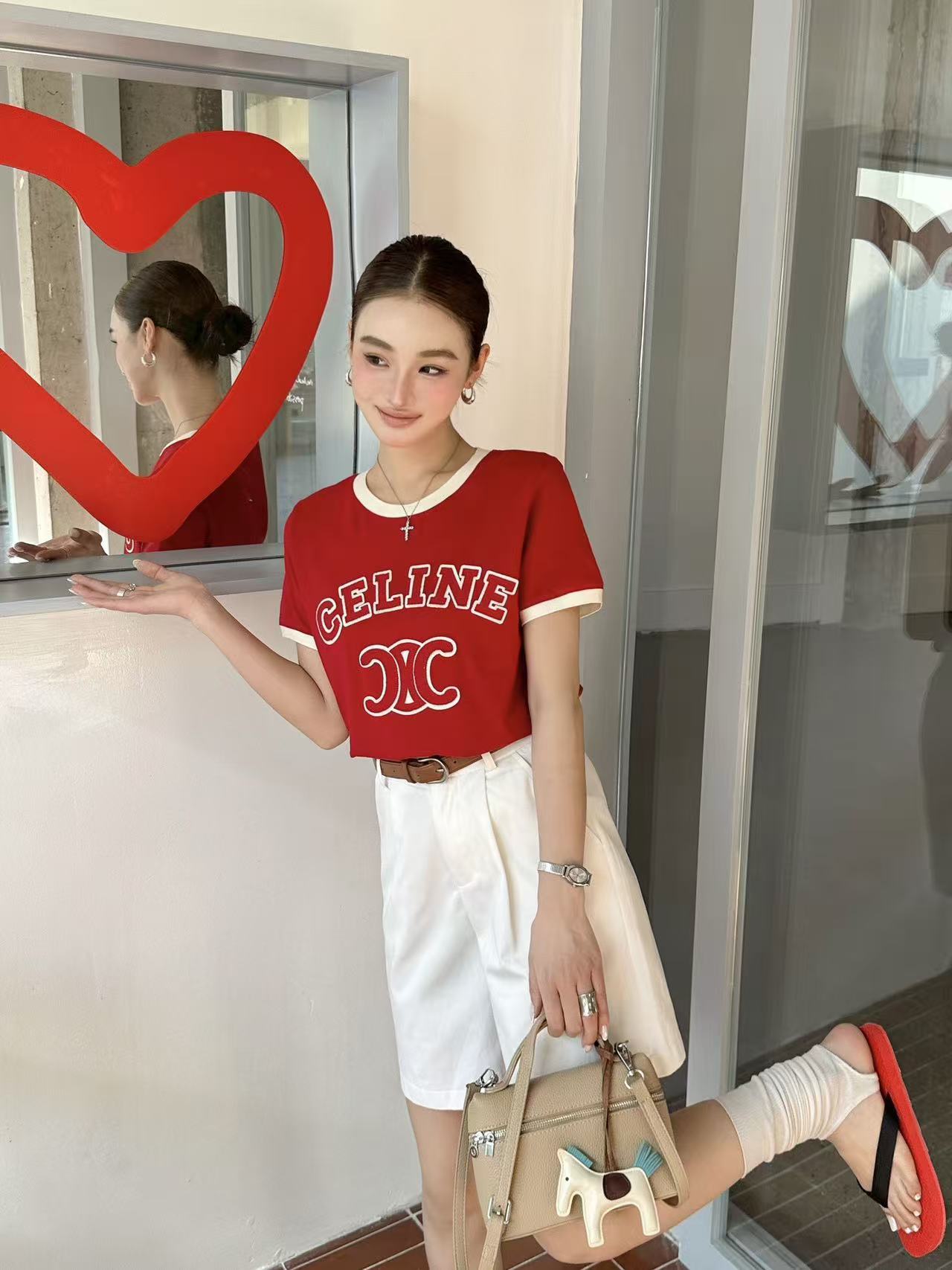 CEL1NE 凱旋門レターTシャツ【50％割引+送料無料】