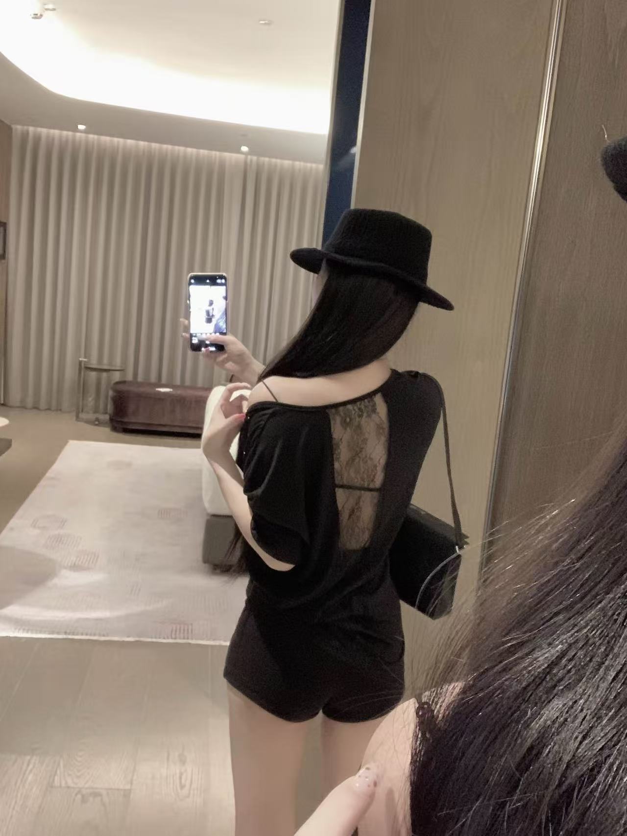 CHANE1 レースラインストーン日焼け止めTシャツ【50％割引+送料無料】