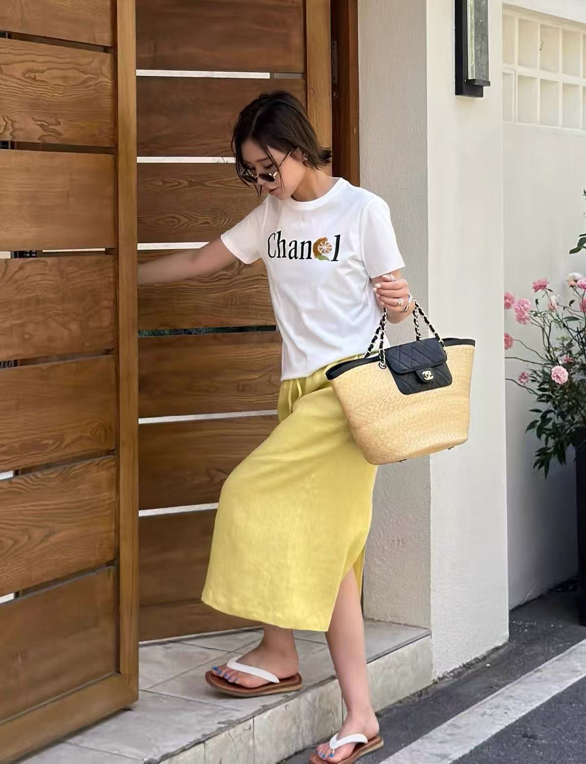 CHANE1 オレンジレターTシャツ【50％割引+送料無料】