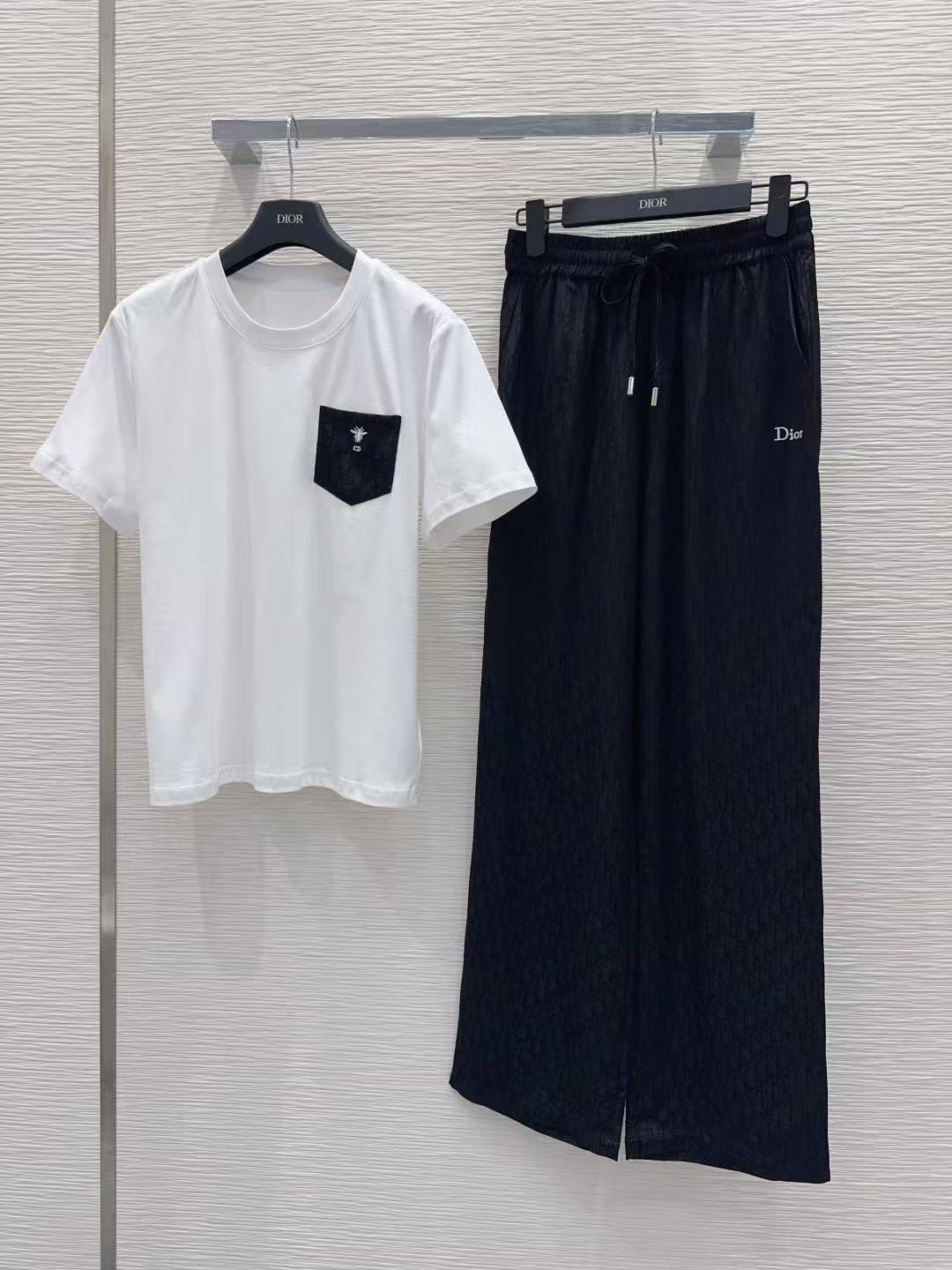 DI0Rポケット付きTシャツ＋パンツのツーピースセット A【50％割引+送料無料】