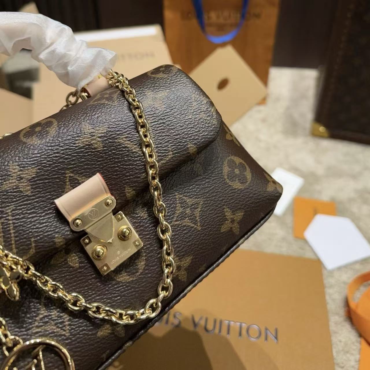 LV チェーン ハンドバッグ【50％割引+送料無料】