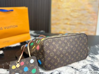 LV neverfullショッピングバッグ【50％割引+送料無料】