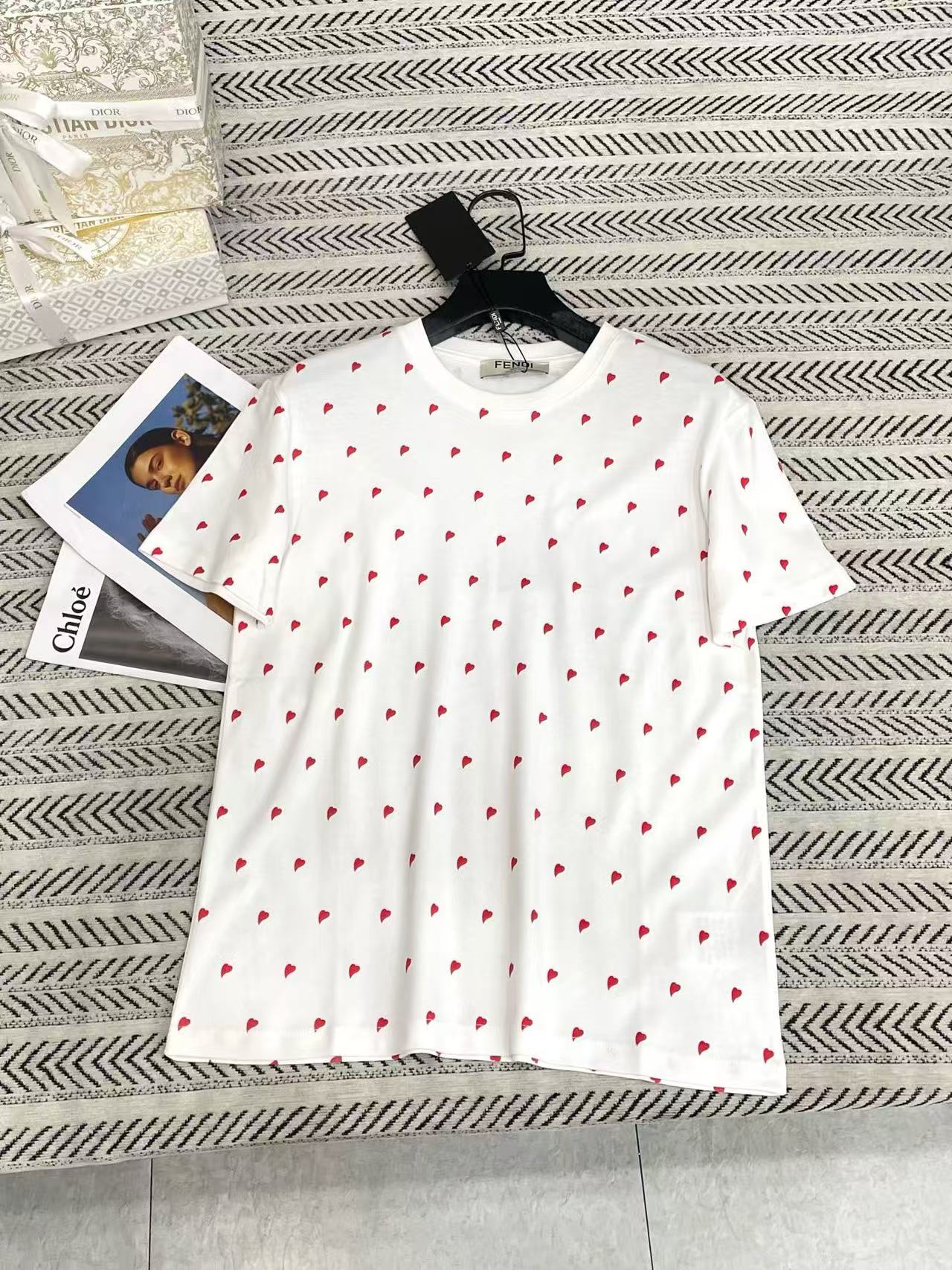FEND1 レッドハートTシャツ【50％割引+送料無料】