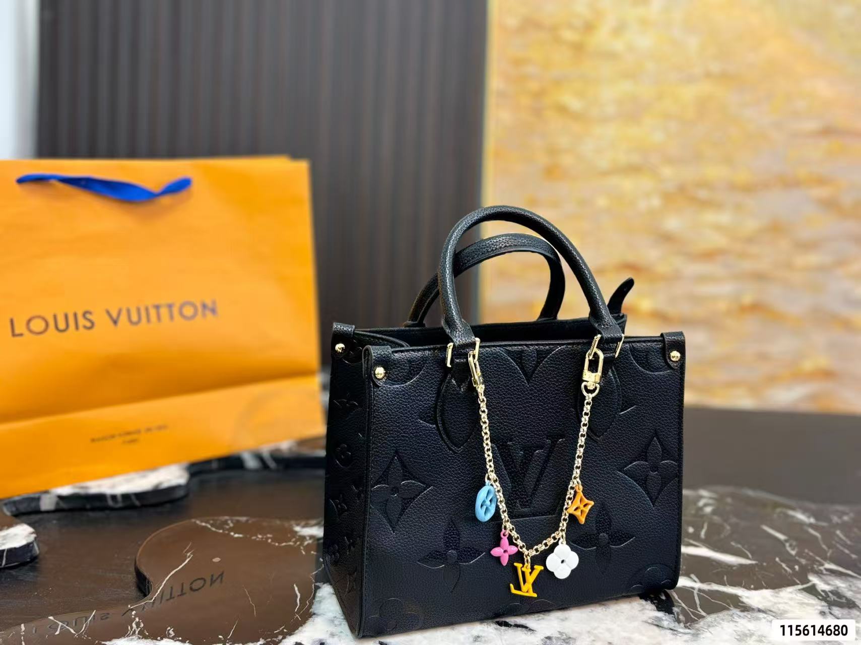 LV Onthegoチェーントートバッグ【50％割引+送料無料】