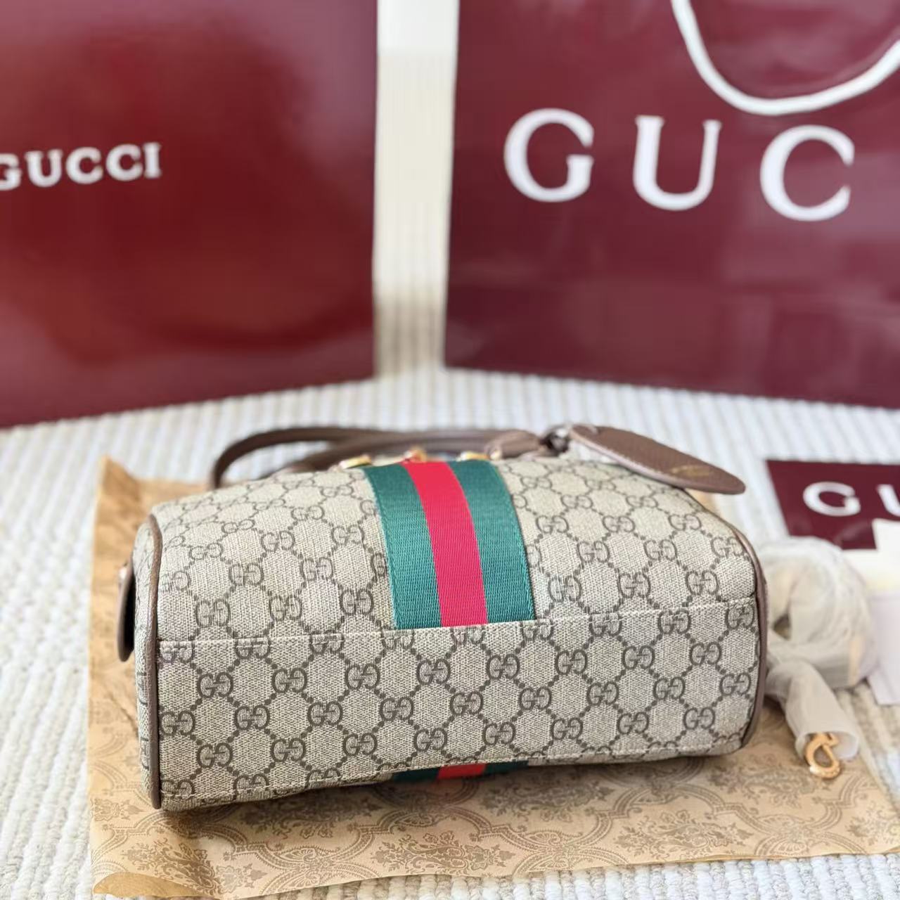 GUCCI Borsettoハンドバッグ【50％割引+送料無料】