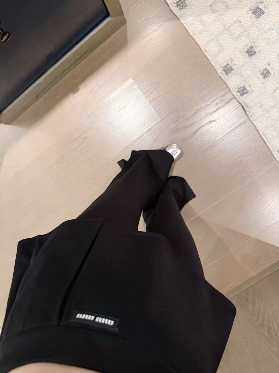 M1UM1U フレアカジュアルパンツ【50％割引+送料無料】