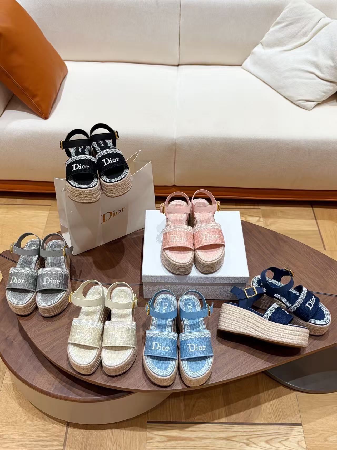 DIOR ロゴ装飾付き高品質編み込みプラットフォームシューズ【50％割引+送料無料】