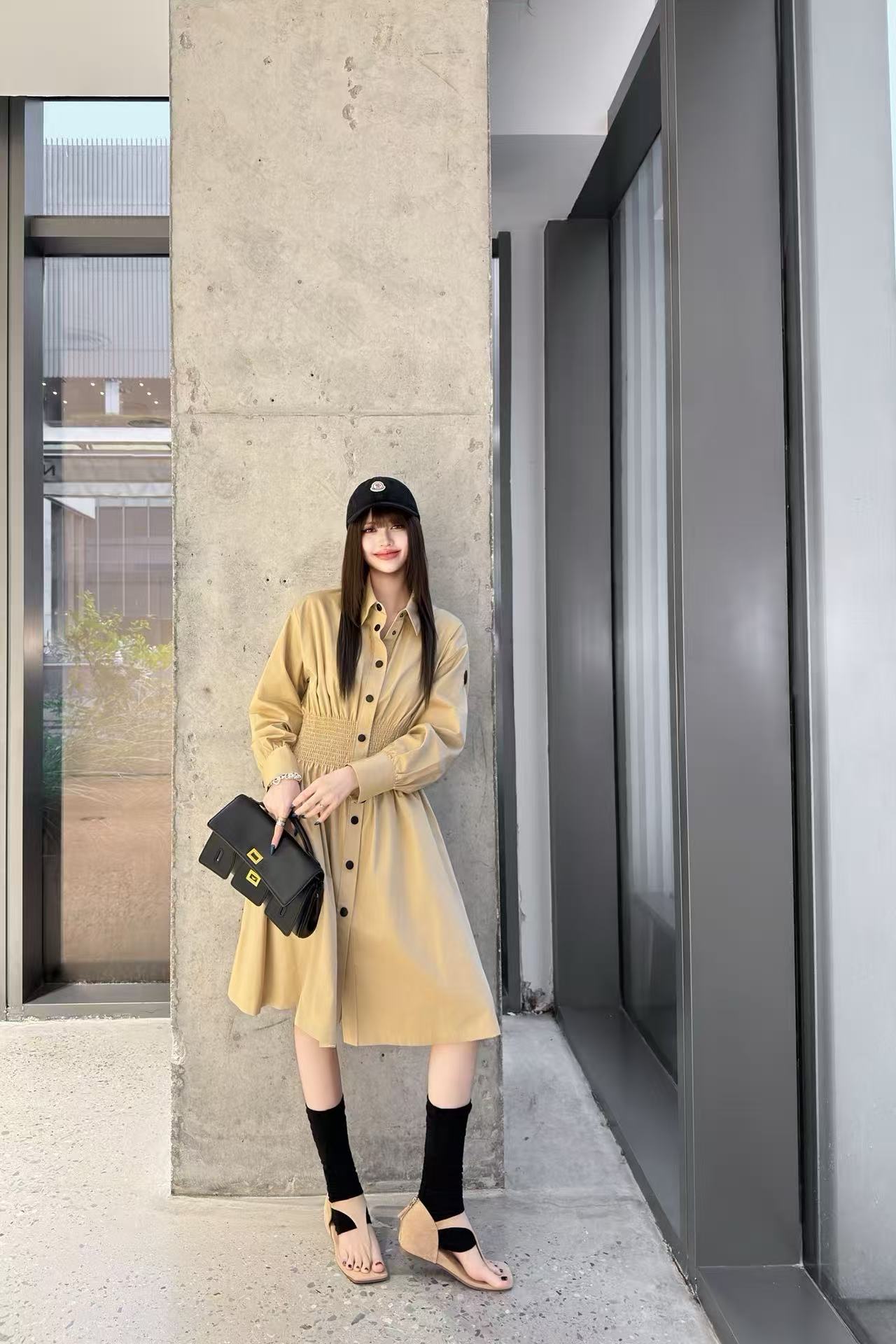 M0NECLERシンプルな長袖ワンピース【50％割引+送料無料】